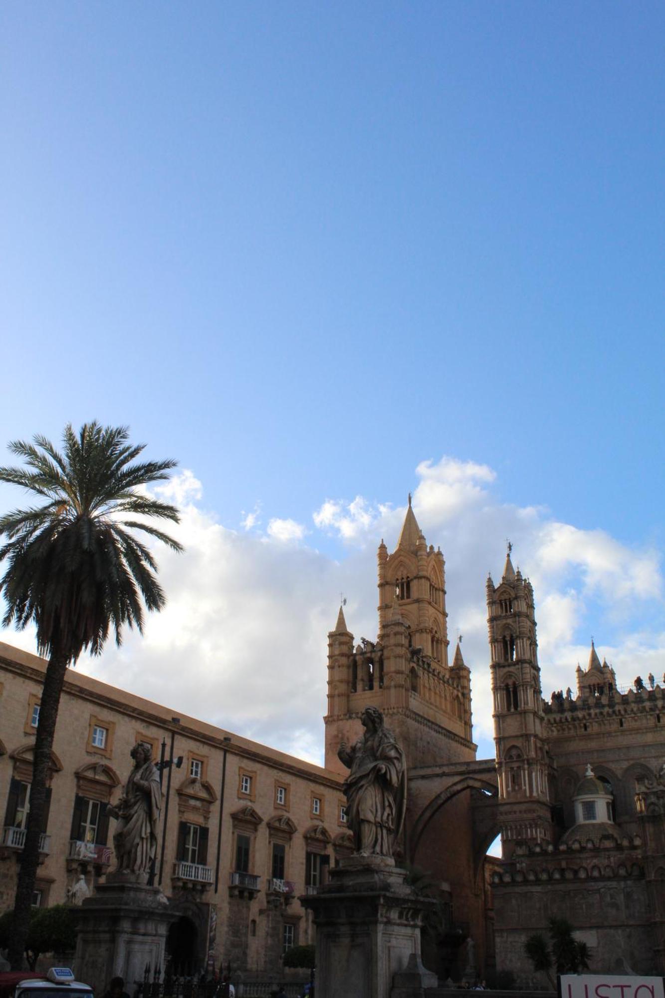 La Siciliana-Di Fronte La Cattedrale Villa ปาแลร์โม ภายนอก รูปภาพ